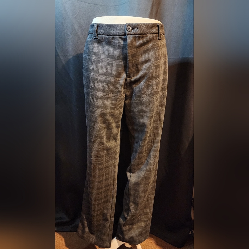 Lei Regular Fit Straight Leg Mid Rise Plaid Size 18 Work Pants